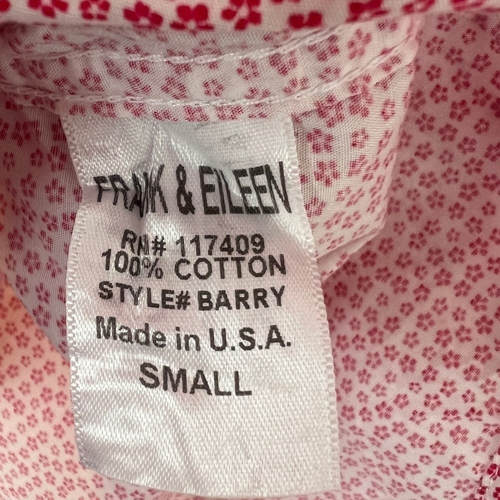 FRANK & EILEEN Barry Floral Print Button Down Shirt - Picture 5 of 5